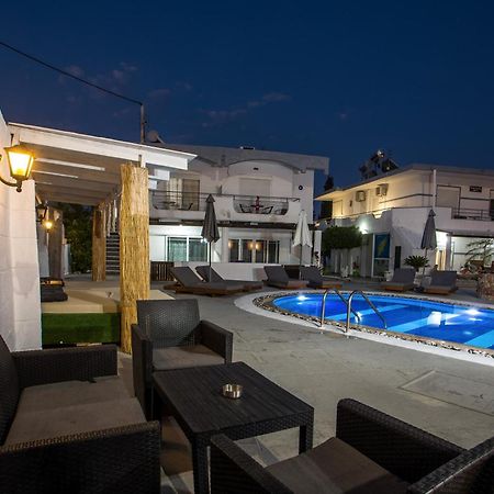 פליראקי Toula'S Apartments מראה חיצוני תמונה