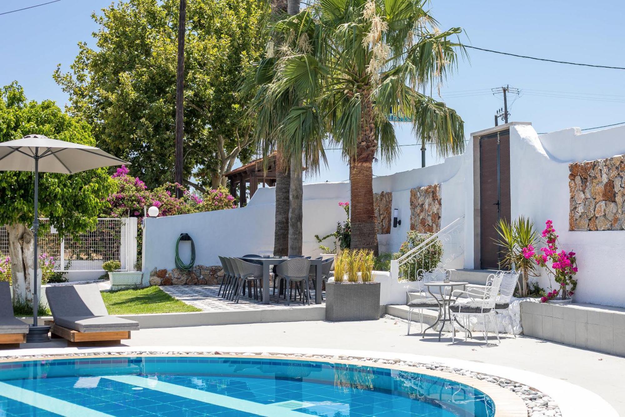 פליראקי Toula'S Apartments מראה חיצוני תמונה