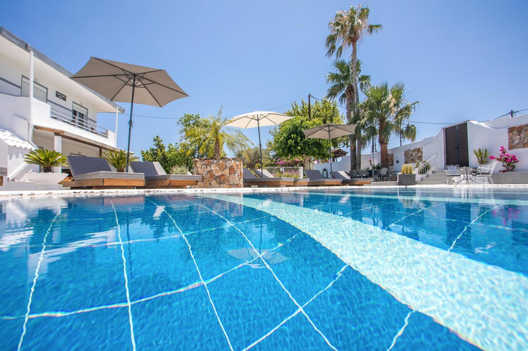 פליראקי Toula'S Apartments מראה חיצוני תמונה