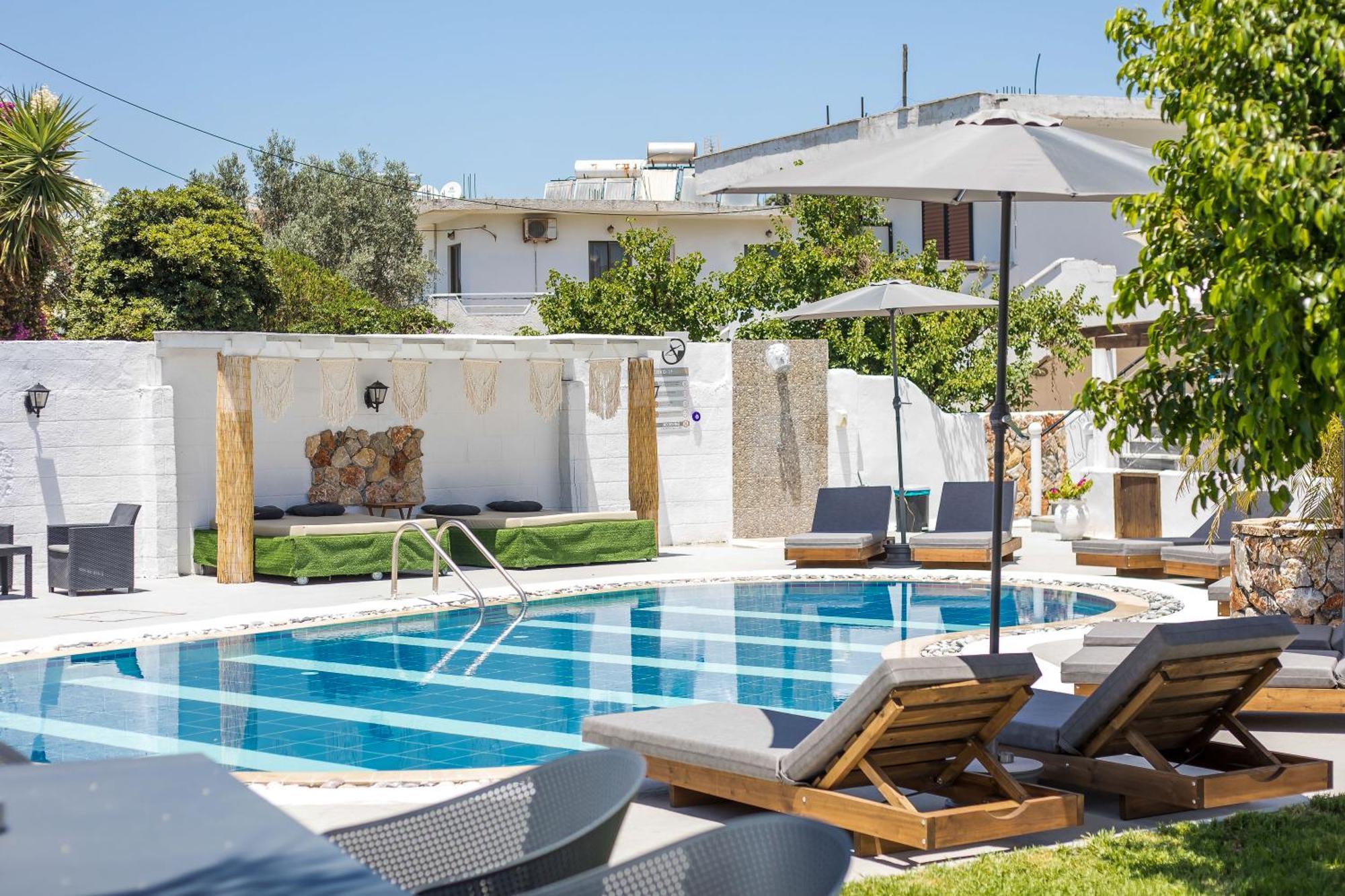 פליראקי Toula'S Apartments מראה חיצוני תמונה