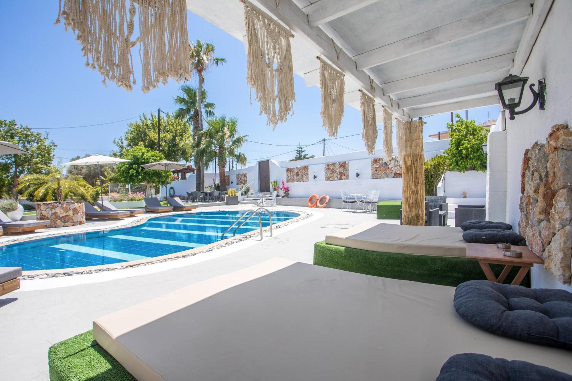 פליראקי Toula'S Apartments מראה חיצוני תמונה