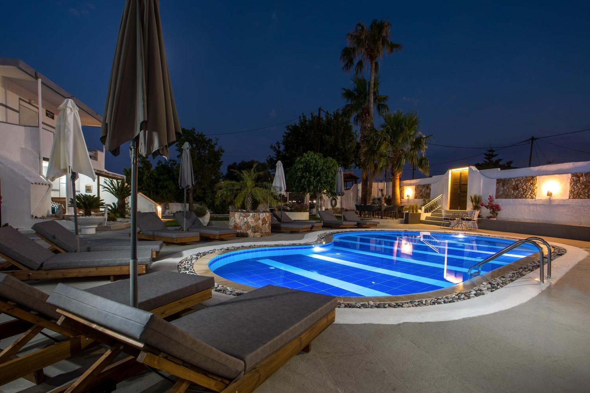 פליראקי Toula'S Apartments מראה חיצוני תמונה