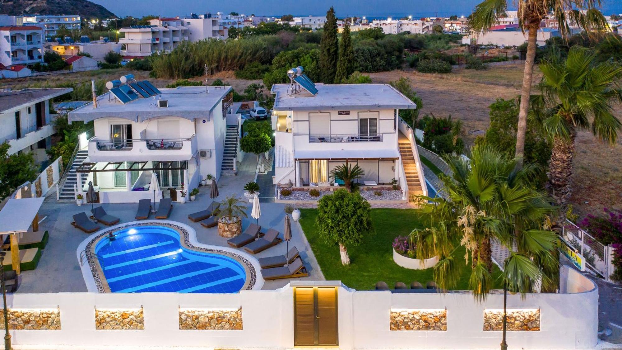 פליראקי Toula'S Apartments מראה חיצוני תמונה