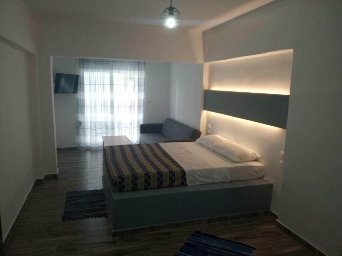 פליראקי Toula'S Apartments מראה חיצוני תמונה