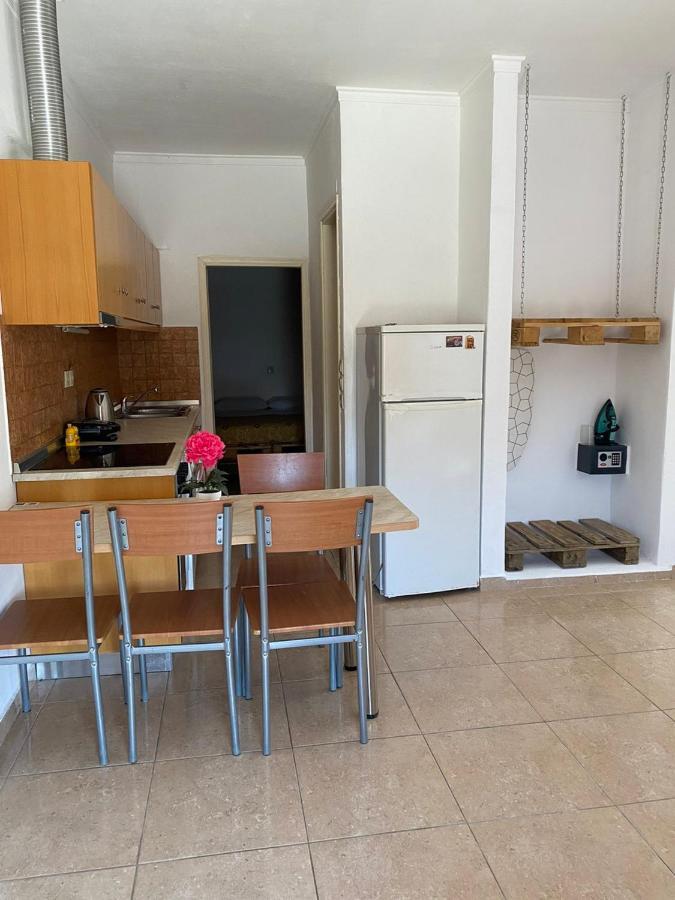 פליראקי Toula'S Apartments מראה חיצוני תמונה